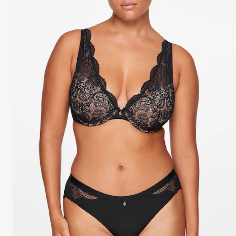 ThirdLove Black Lace Plunge Bra Sexy Cute Adjustable Straps Full Coverage NWOT